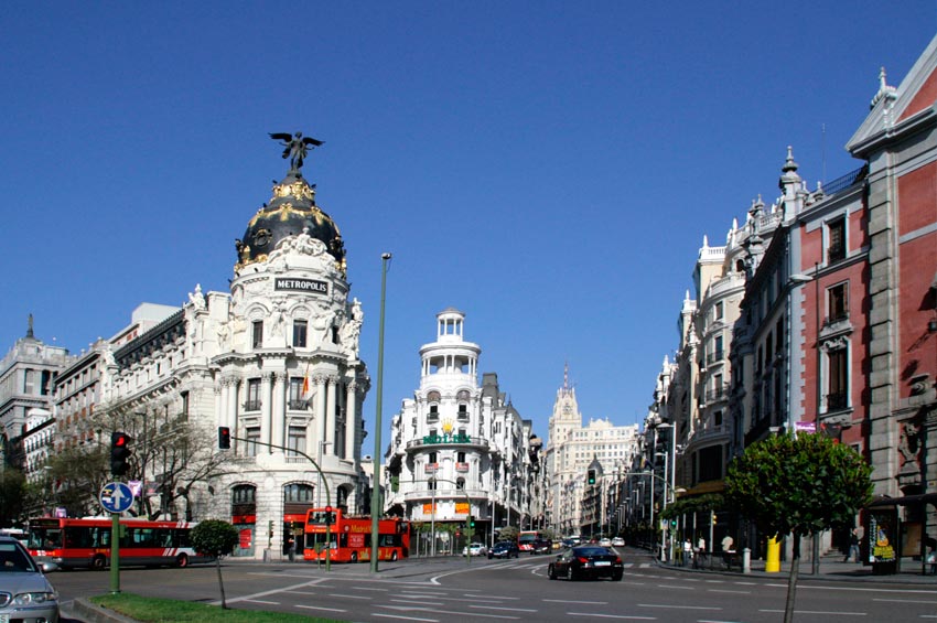 Alquiler de coches en Madrid: BCO Bookings