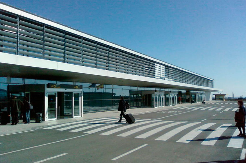 Alquiler de coches en Reus Aeropuerto: BCO Bookings